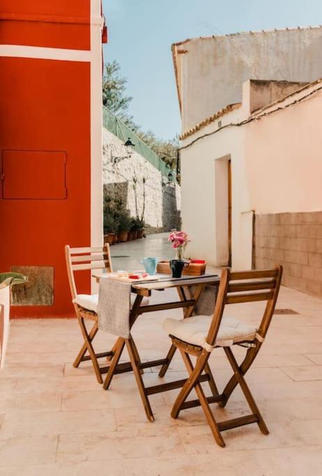 Compleet En Modern Appartement In Het Authentieke Stadshart Villajoyosa Exterior foto